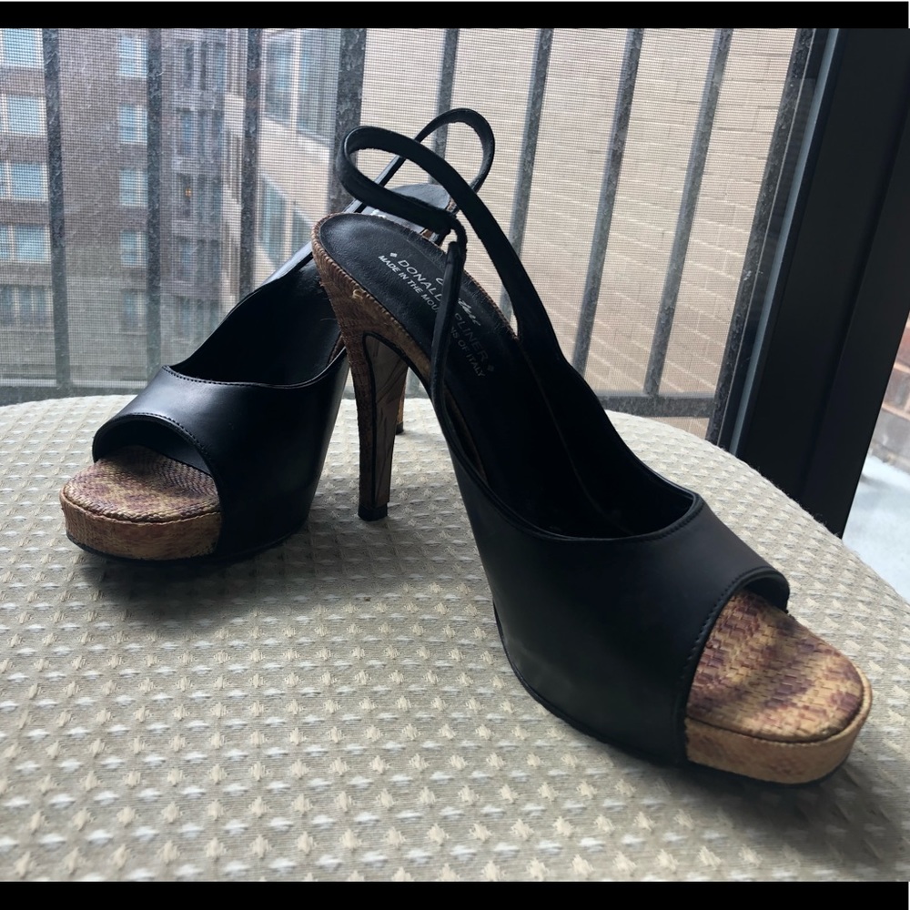 Donald J Pliner Ital. Leather Blck Sling Back Heel